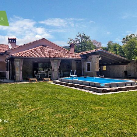 Family Apartment Rihter Črni Kal Zewnętrze zdjęcie